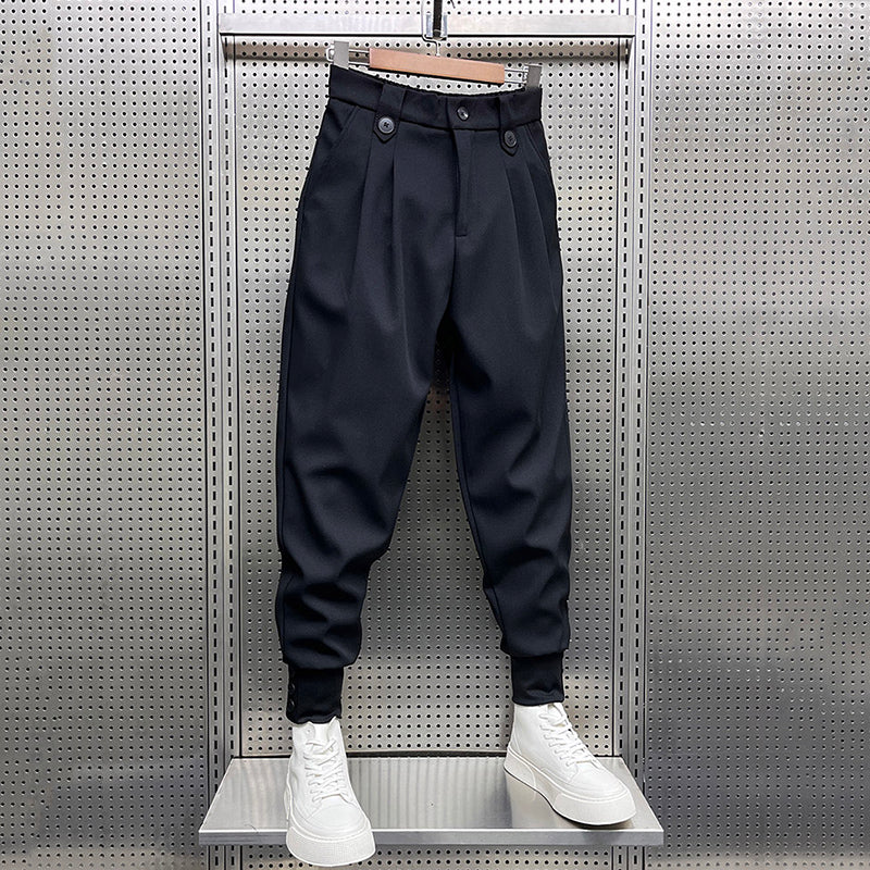 Pantalones CoolAir negros Tejido ligero que favorece la ventilación, evita el calor y mantiene la piel fresca todo el día.