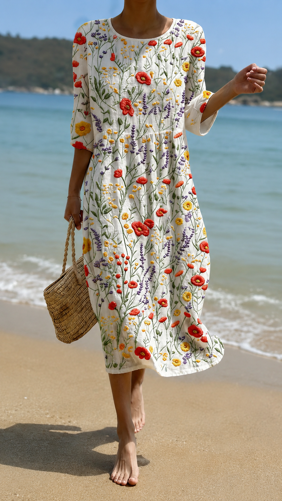 Vestido informal de mujer con estampado floral.