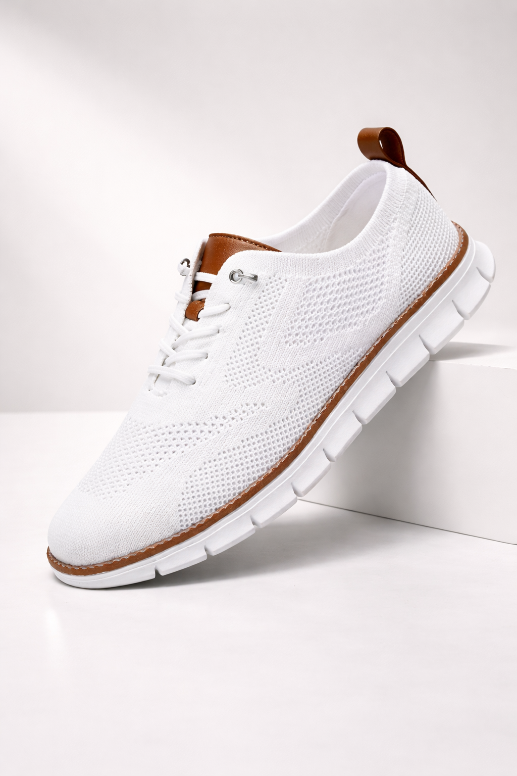 Tenis plantilla nube Leon