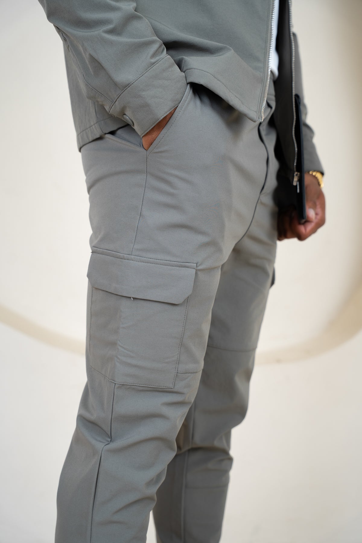 Premium Detail Cargo Pants V2 - Taupe
