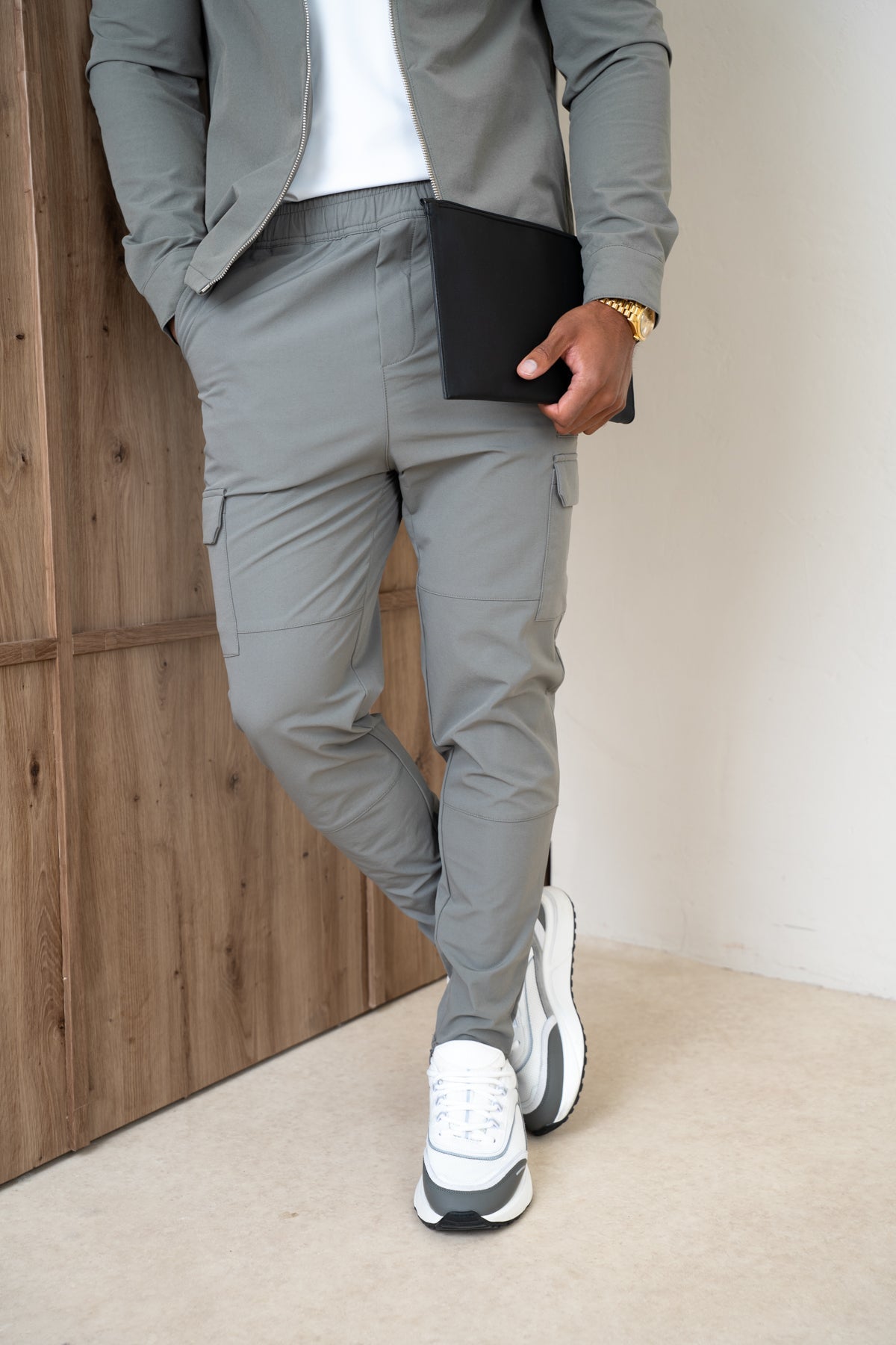 Premium Detail Cargo Pants V2 - Taupe