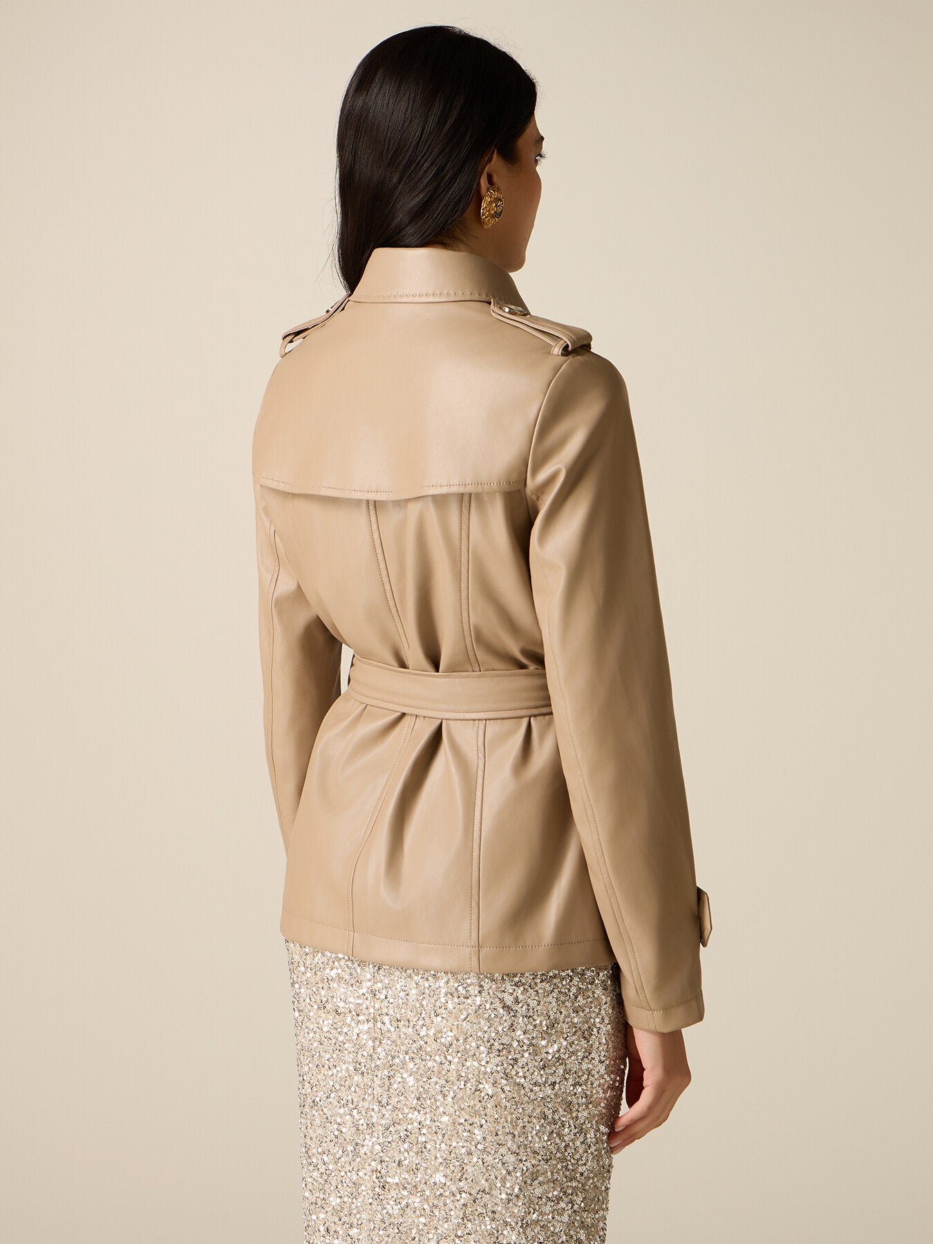 Gabardina elegante Estambul