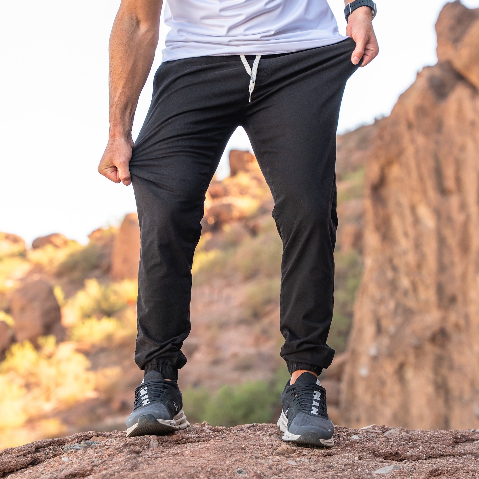 Jogger deportivo Brillare (elástico informal) - Crow
