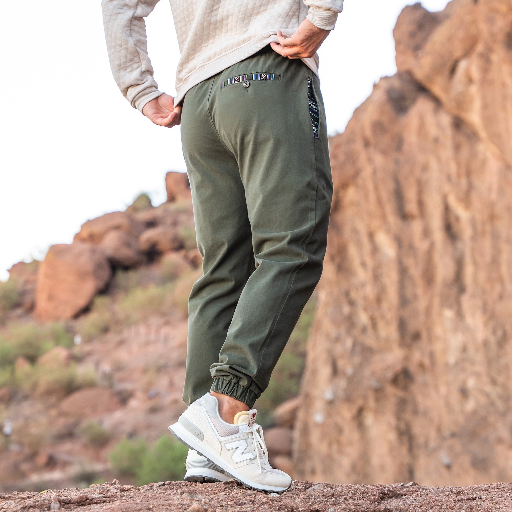 Jogger deportivo Brillare (elástico informal) - Olive