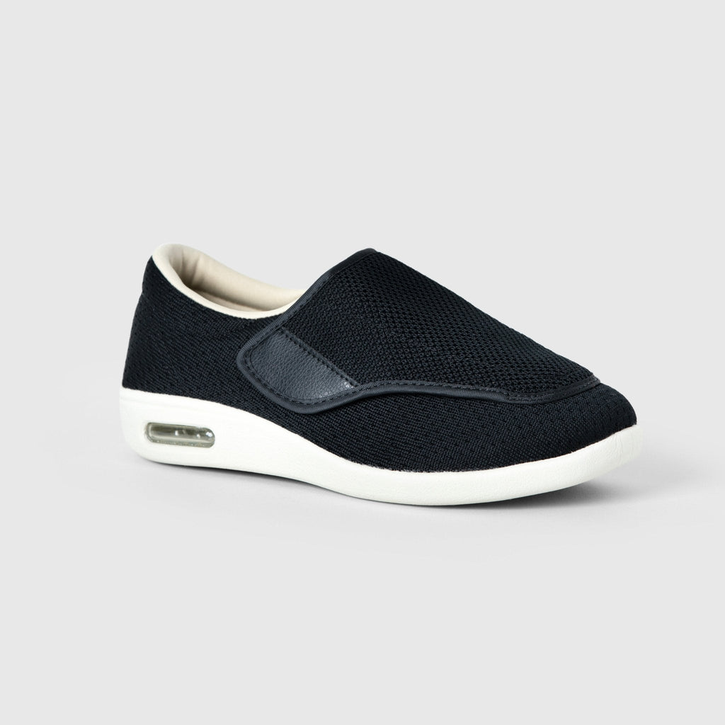 Zapatos Horma Ancha Chloe Negro