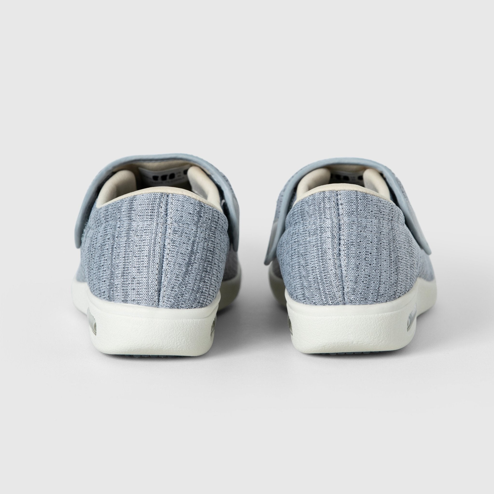Zapatos Horma Ancha Chloe Plata